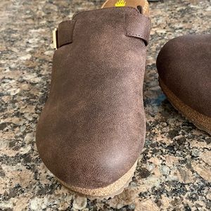 Volatile Manzo Clogs/Mules